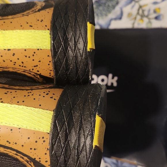 New in Box reebok floatride - Picture 7 of 10